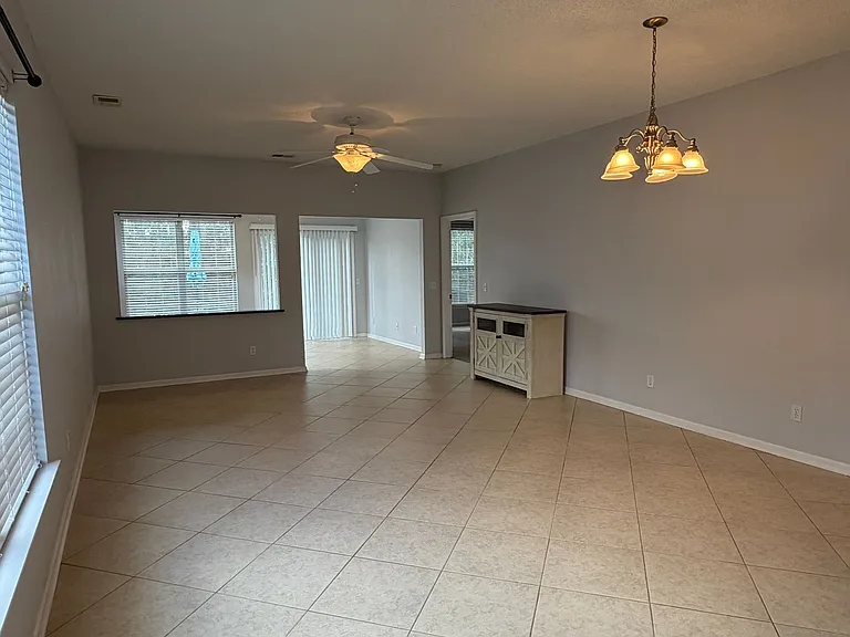 28 Darby Creek Ct — Photo 9