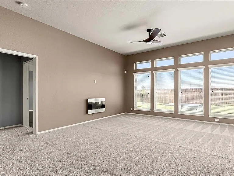3028 Saddlehorn Dr — Photo 9