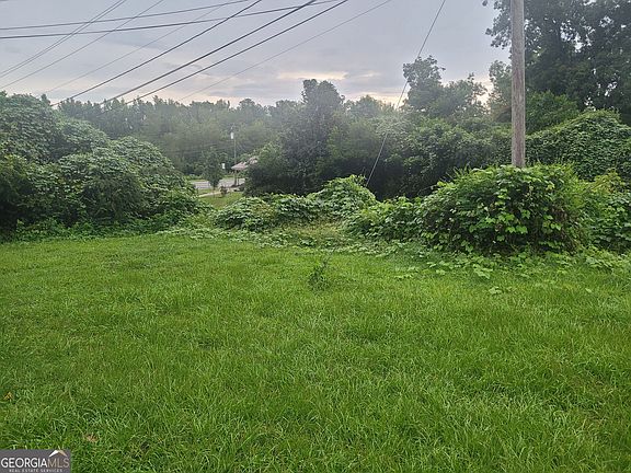 2nd image of 1100 N Reddick Rd
