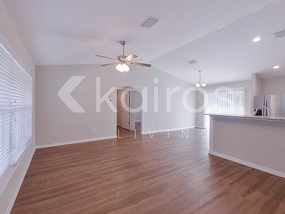 5th image of 4918 SE 137th Pl