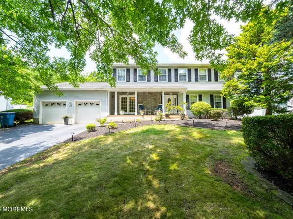 29 Chatham Ridge Drive, Freehold, NJ 07728