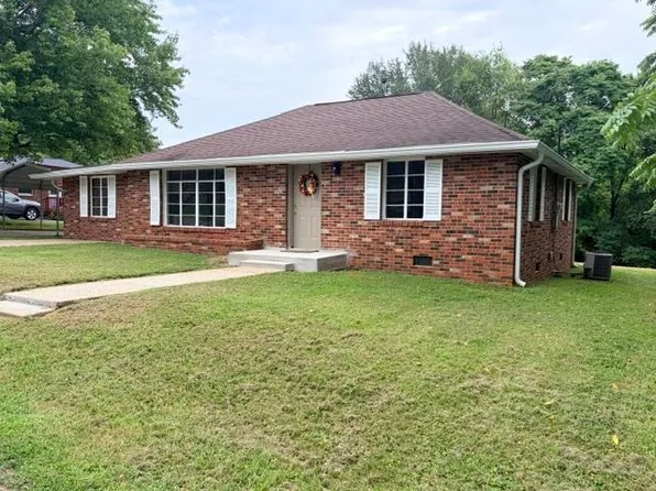 734 Vayden St, Corydon, KY 42406
