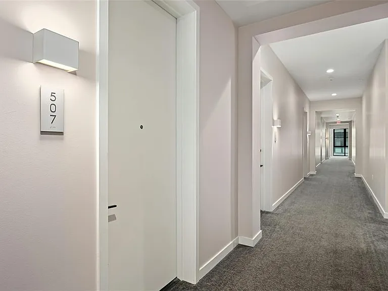 800 Embassy Dr #507 — Photo 22