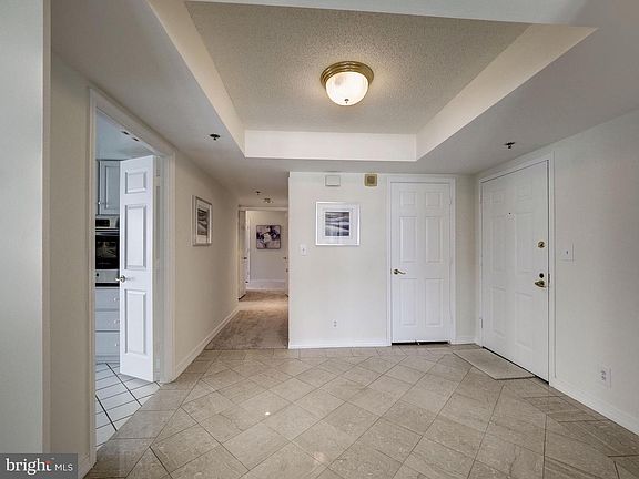 5th image of 5809 Nicholson Ln APT 916