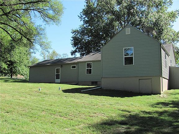 5th image of 7252 Richland Ave