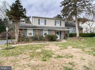 186 Fletcher Dr, Morrisville, PA 19067