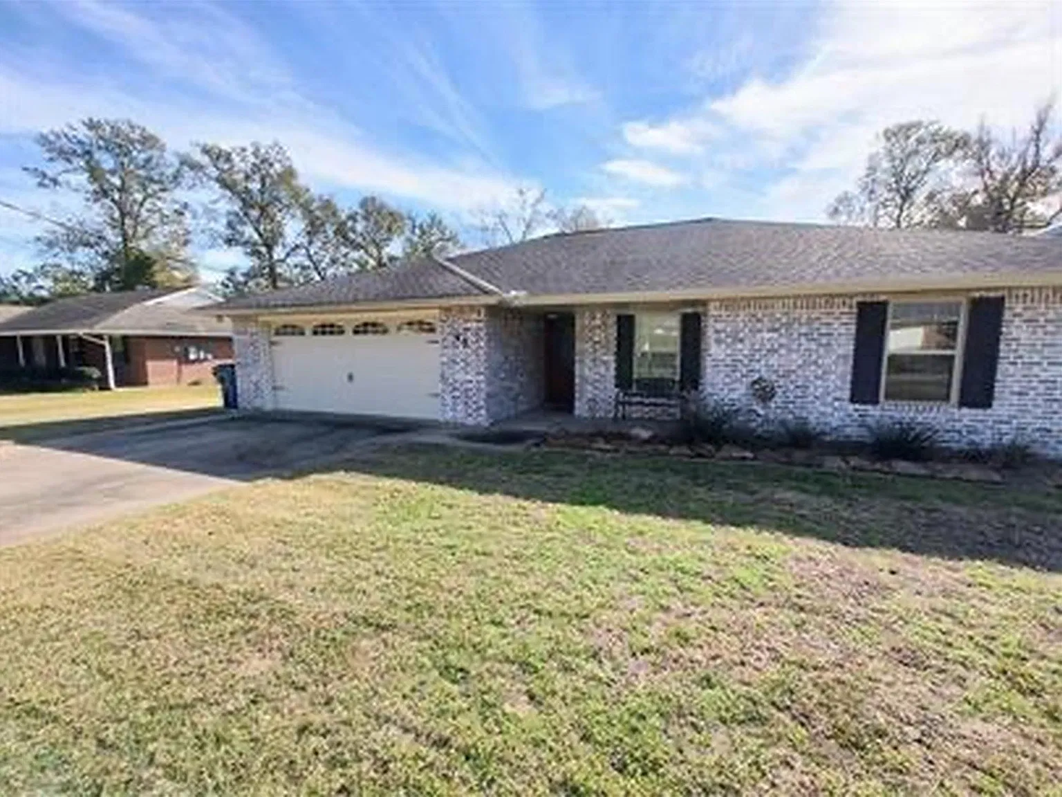 3 bed, 2.0 bath, 1766 sqft, $2,695 — Photo 3