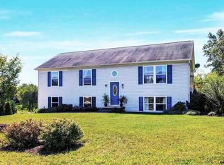 98 Vida Ln, Dover, PA 17315