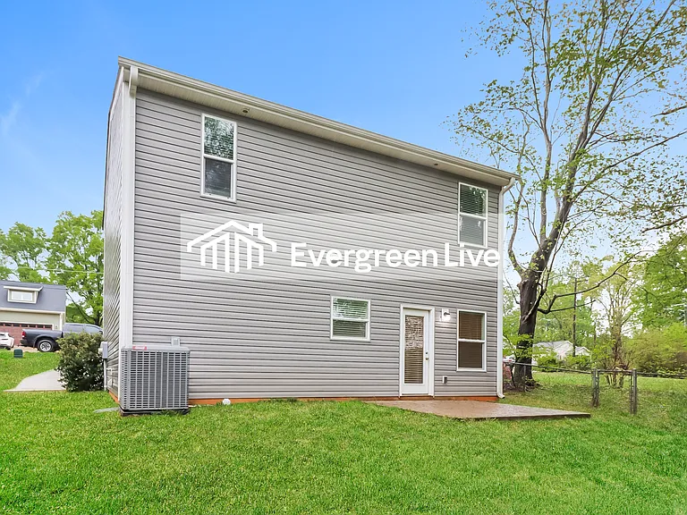 362 Water St — Photo 14