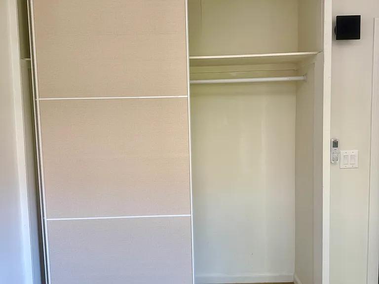 741 Valley View Ave — Photo 32