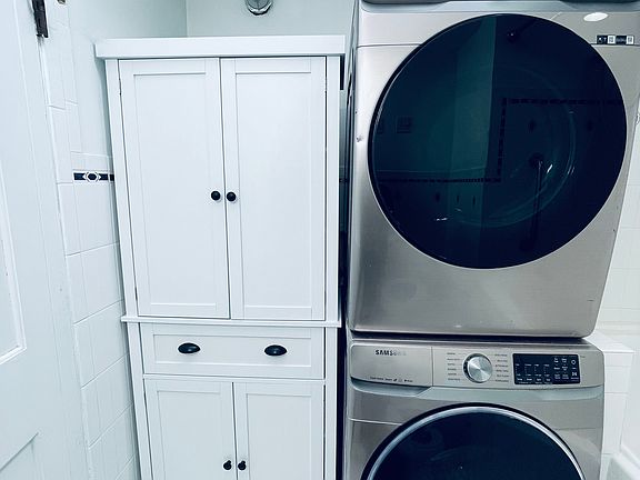 5th image of 338 Maypole Rd