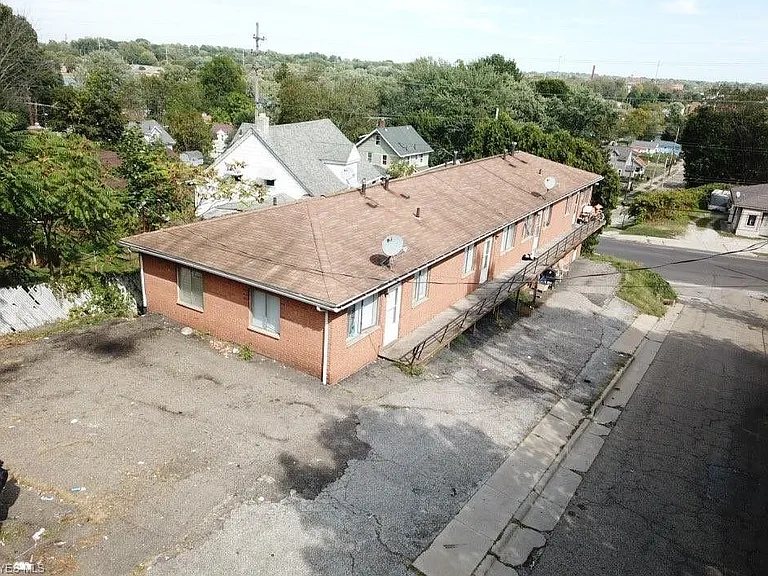 1820 Manchester Rd #1 — Photo 7
