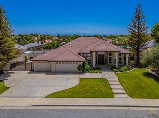 15959 Clos Du Val Ave, Bakersfield, CA 93314