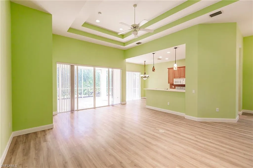 3 bed, 2.0 bath, 1900 sqft, $3,250 — Photo 4