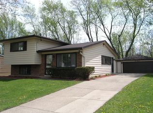 215 Hickory St, Park Forest, IL