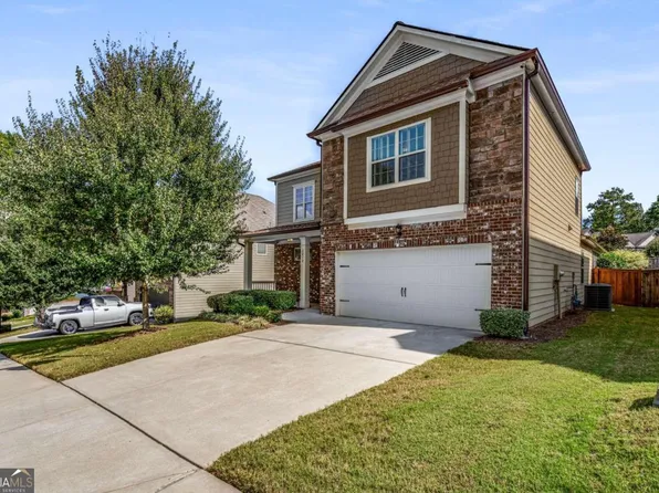 2418 Saint Andrews Rdg, College Park, GA 30337