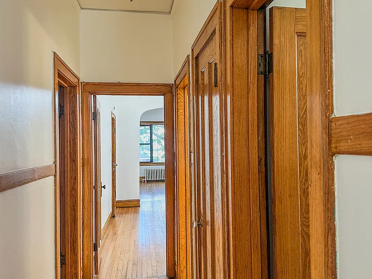 1104 N Ashland Ave #2 — Photo 18
