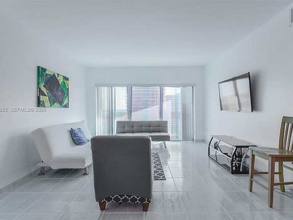 3rd image of 1950 S Ocean Dr APT 17N