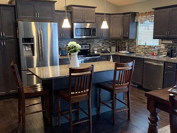 5th image of 2645 Watson Dr