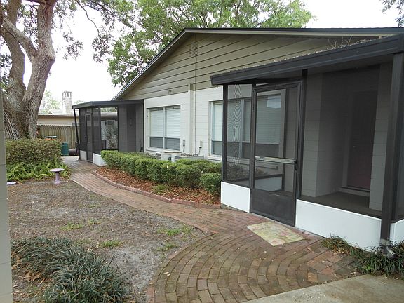 3rd image of 540 W Palmeden Dr APT A