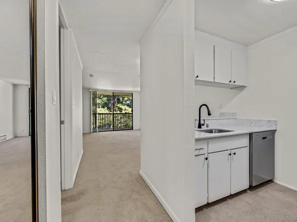 1324 Shelter Creek Ln, San Bruno, CA 94066
