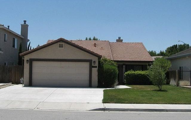 1st image of 761 Talbot Dr