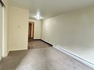 5033 15th Ave NE #2008, Seattle, WA 98105