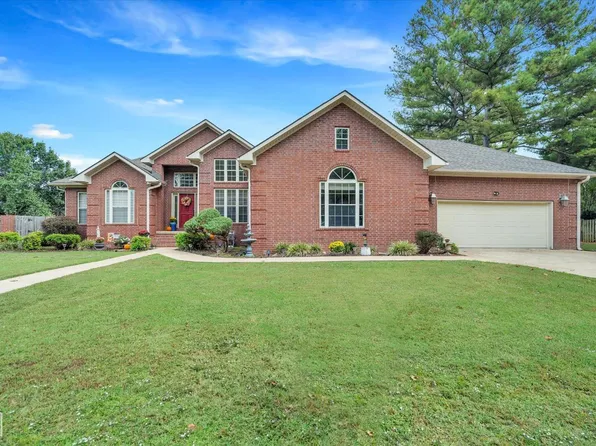 303 Westwood Cir, Walnut Ridge, AR 72476