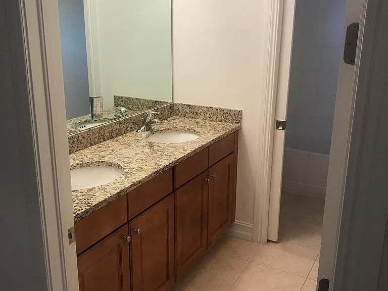 9111 Chula Vista St #11603 — Photo 11