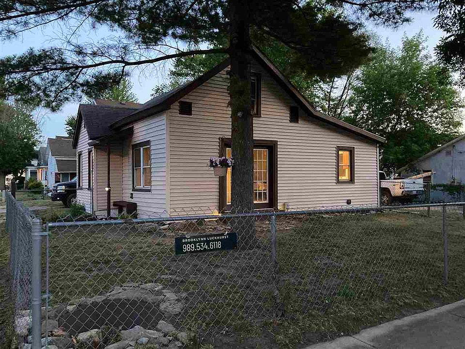 700 S Wenona St, Bay City, MI 48706 Zillow