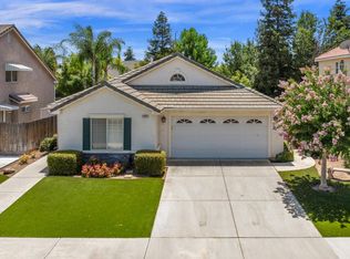 1950 Lawrence Ave, Clovis, CA 93611
