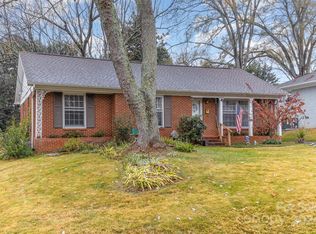 6426 Montpelier Rd, Charlotte, NC 28210