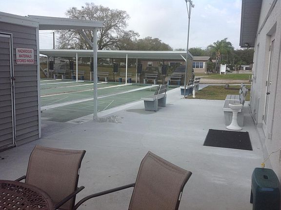 Shuffleboard Courts