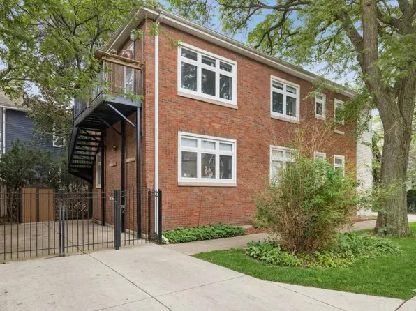 2152 N Campbell Ave #R2, Chicago, IL 60647