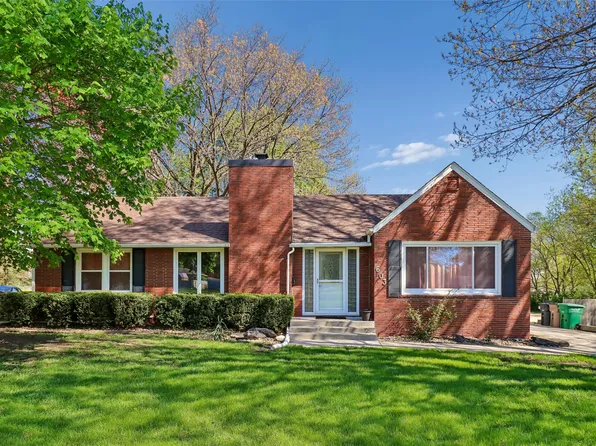 603 1st St E, Altoona, IA 50009