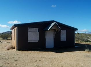 59625 Phillipi Ave, Landers, CA 92285
