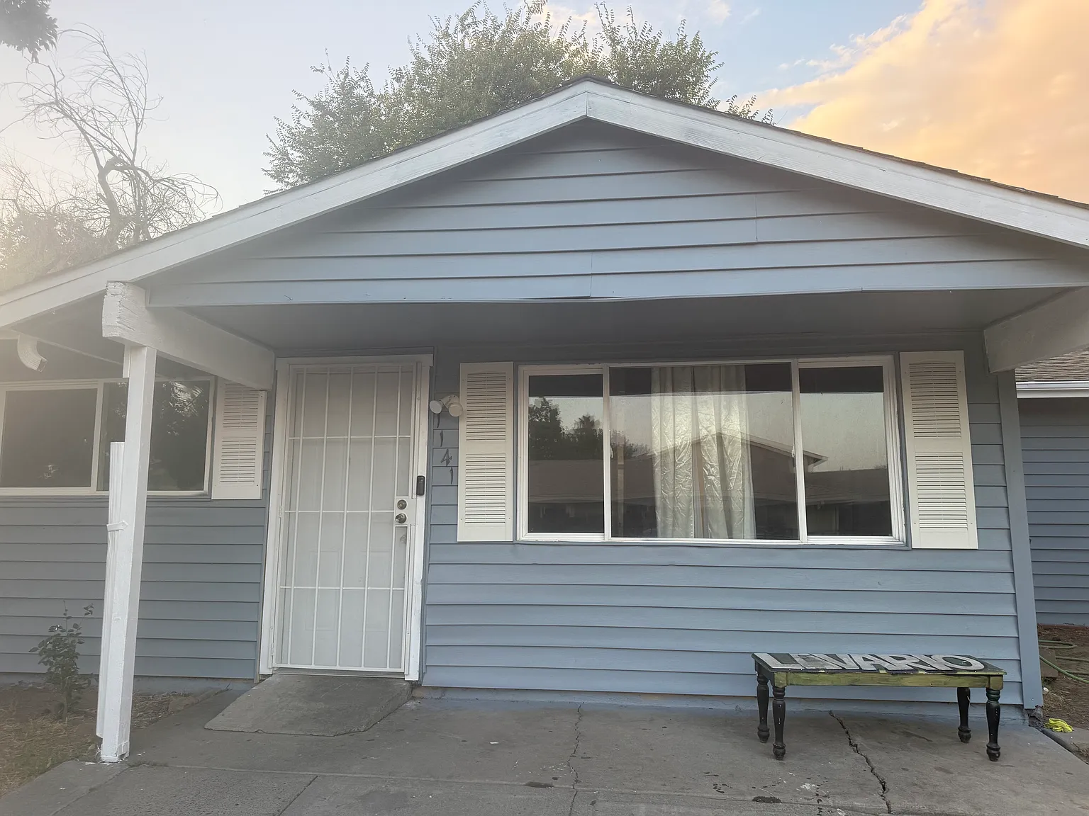 1141 Roanoke Ave — Photo 4