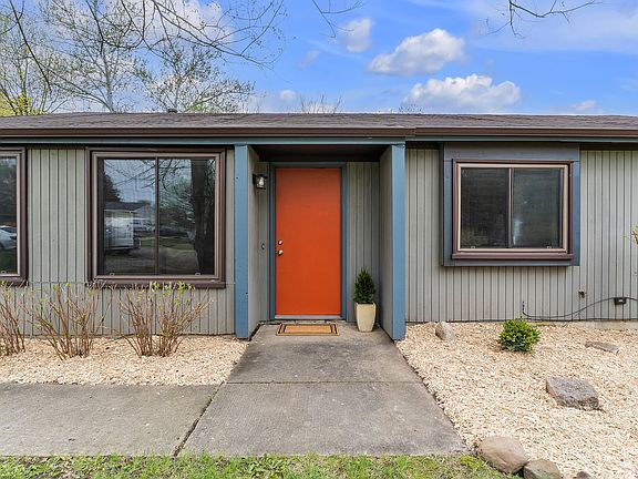 4th image of 3480 Creek Dr