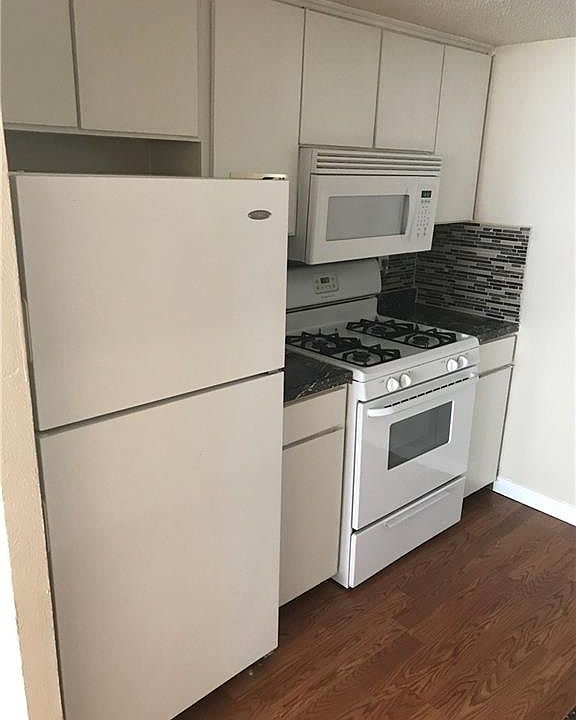 1st image of 1800 Lavaca St APT 205