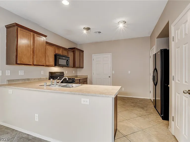 8964 Salvatore St — Photo 14