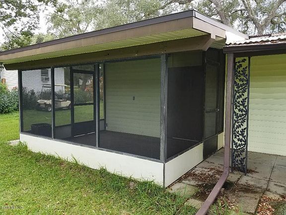 4th image of 18820 SE 15th St