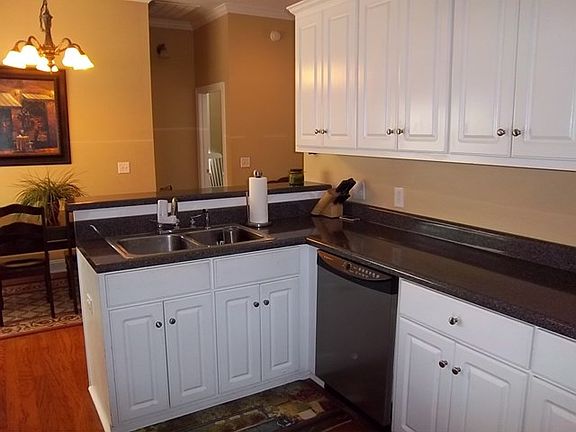5th image of 2429 River Birch Dr