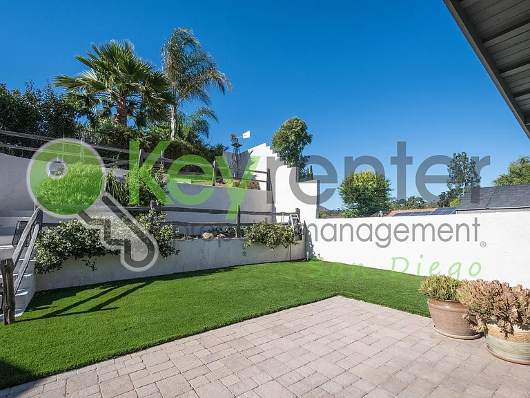 12338 Holland Rd — Photo 17