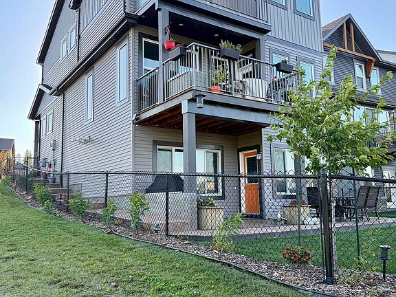 5th image of 7135 Edgemont Way NW