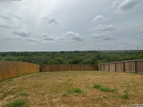 2nd image of 3905 GLENLOCH WAY