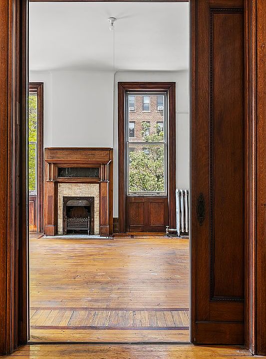 1st image of 383 Clinton Ave Unit 2S