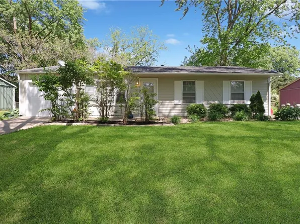 711 N 83rd Ter, Kansas City, KS 66112