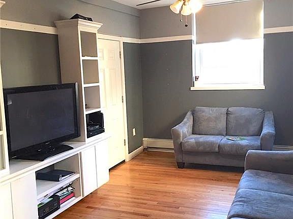 2nd image of 39 Ferris Ave