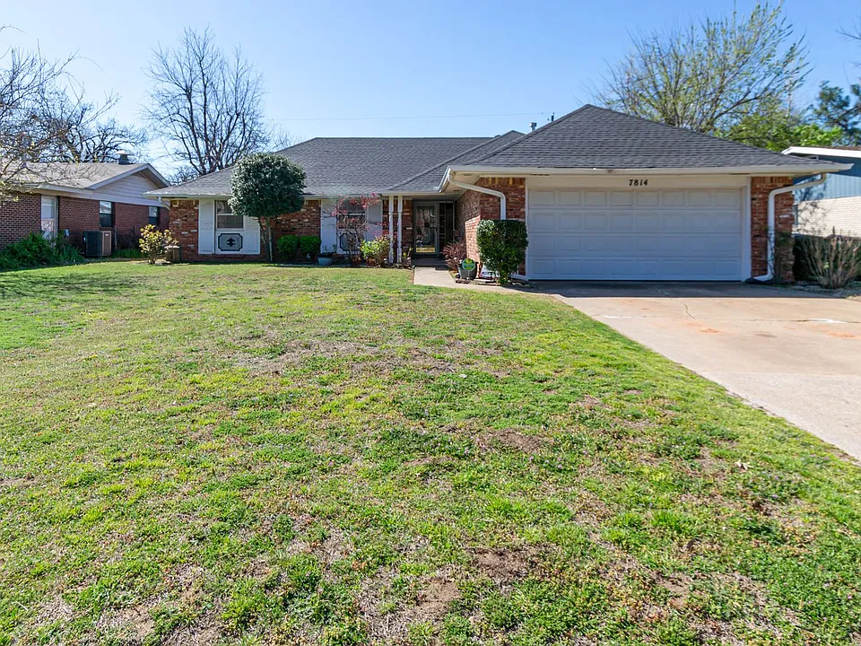 7814 NW 25th Ter