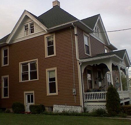 5th image of 25 W 1st St